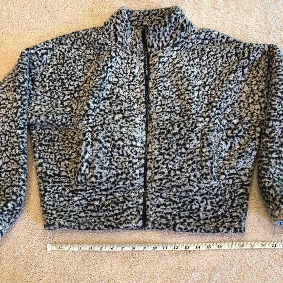 NWOT Express One Eleven Women's Sherpa Fleece Full Zip Up Jacket Coat Sweatshirt - Picture 12 of 15